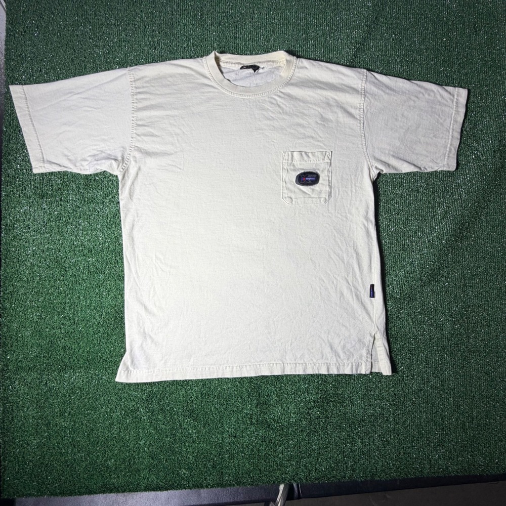 Berghaus Mens Pocket T-Shirt Cream Off White Logo Patch Short Sleeve Large